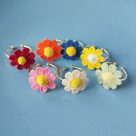 Bague fleur au crochet